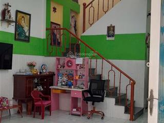 Kẹt tiền bán nhà trệt lầu gần ngã ba cây lơn ,gần đường trần hưng đạo , cách siêu thị bigc tầm 1km