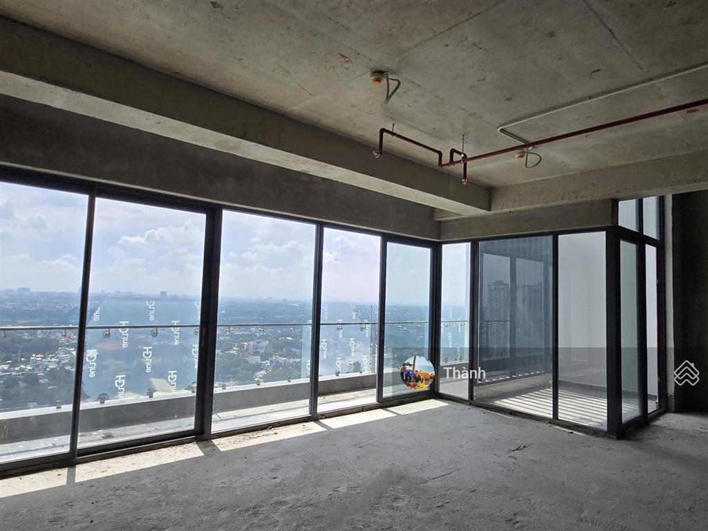 Bán penthouse c skyview chánh nghĩa 160m2 thông tầng 35 + 36 gồm 3pn 3wc 160m2