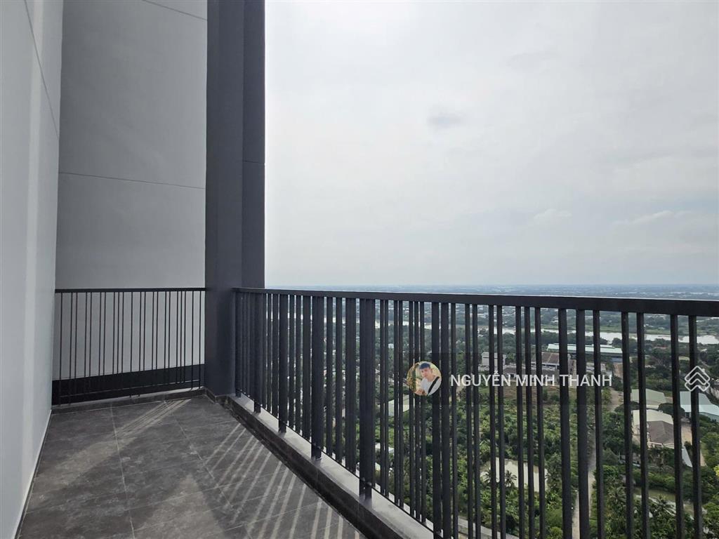 Bán nhanh căn penthouse view sông bạch đằng trung tâm thủ dầu một (căn góc 2 mặt tiền)