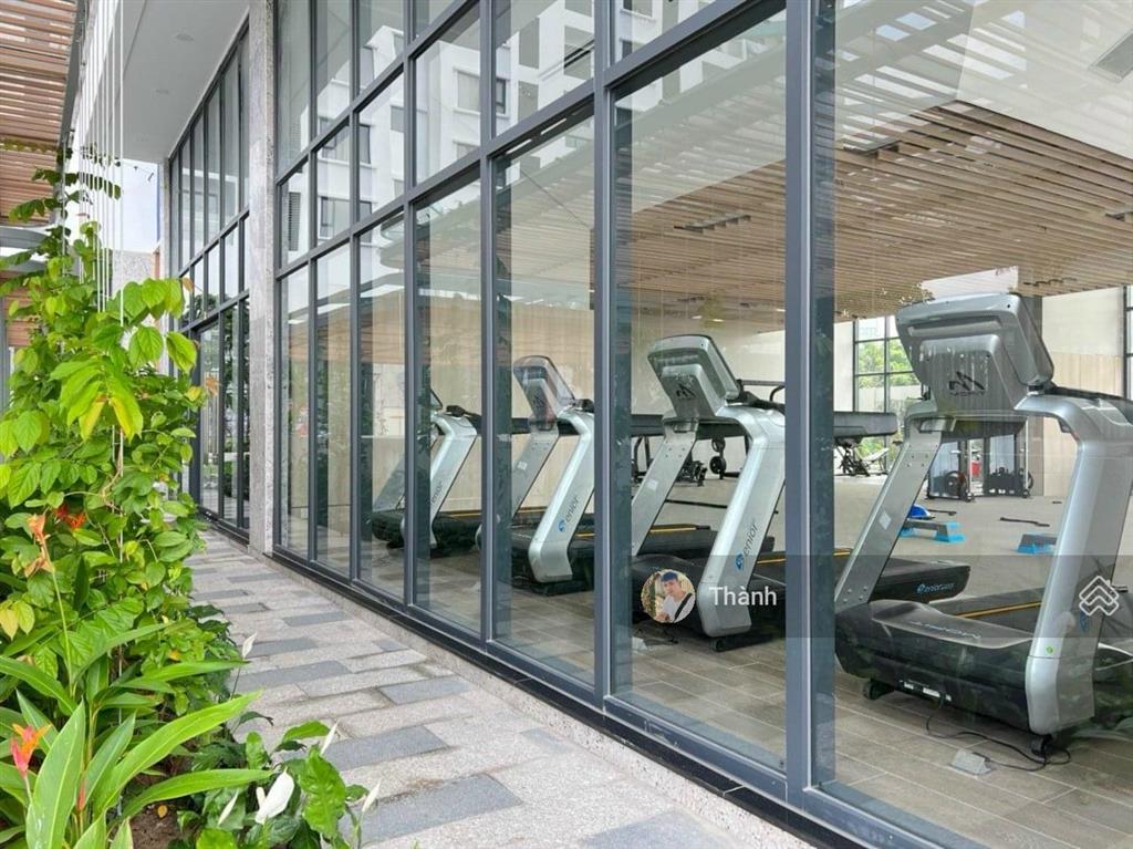 Chính chủ bán căn góc 2 mặt tiền 2pn 2wc 80m2 chung cư cskyview chánh nghĩa 2,25 tỷ