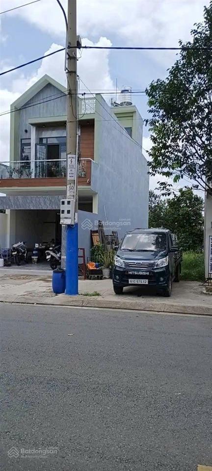 Chính chủ bán lô đất mt kinh doanh, đường huỳnh thị tươi, kdc bicosi. full thổ. dt 100m2