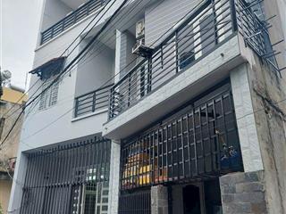 Chính chủ gởi bán nhà trệt 2 lầu kiên cố cách s. thị go 500m. đường 4m 65,8m2 thổ 46m2 hỗ trợ vay
