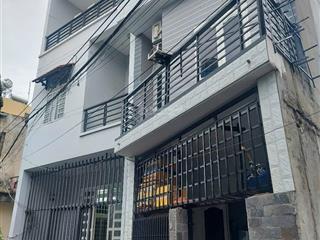 Bán nhà 3 lầu xây ở tâm huyết gần bigc dĩ an đường hai bà trưng vào 30m hẻm xe hơi 5x11m