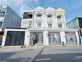 Chính chủ gởi bán nhà mt trệt 2 lầu đường bùi thị cội, dĩ an. kinh doanh đa nghề. dt 82,7m2 4wc, 3p