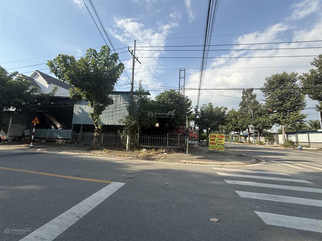 Chính chủ bán lô góc d19/n5 nay là đường hữu nghị  phường hoà phú  tdm  bình dương
