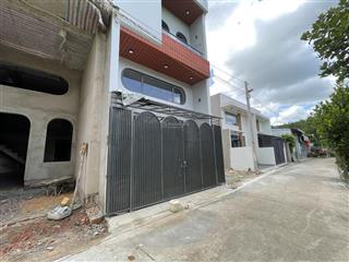 12m x 9m  ngay trường định hoà