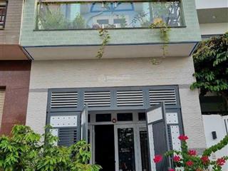 Nhà lầu giá rẻ gần siêu thị bigc giá 4 tỷ 250 triệu