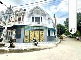Nhà lầu góc 2 mặt tiền gần ngã ba ông xã giá 4 tỷ 100 triệu