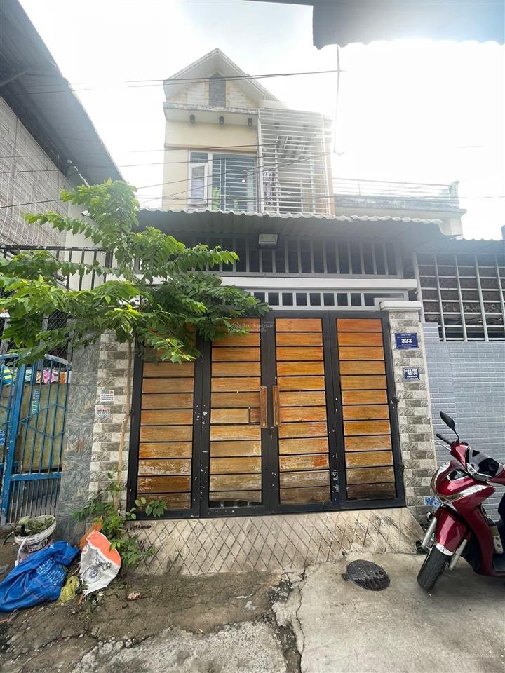 Nhà lầu gần siêu thị big c giá 4 tỷ 250 triệu tl
