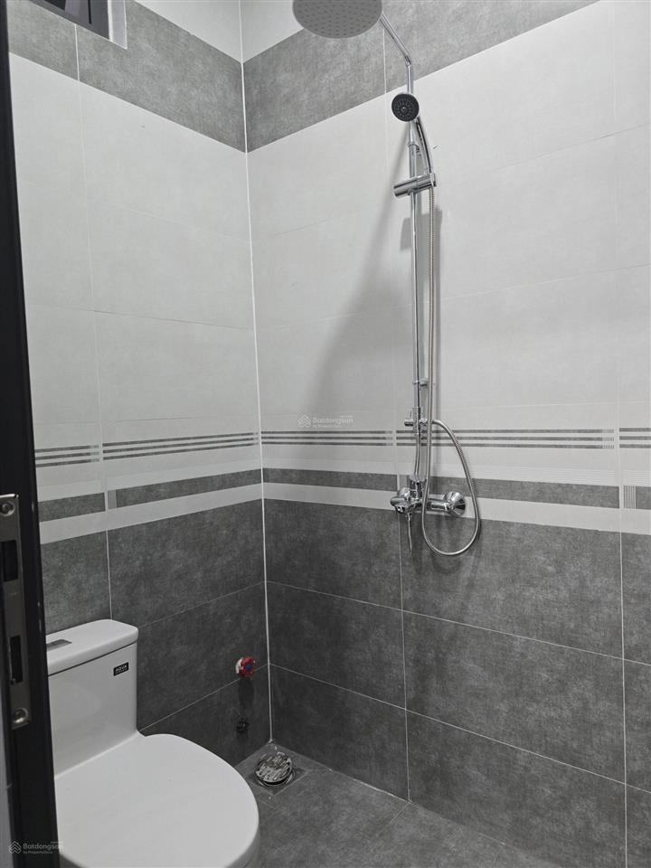 Cho thuê căn hộ dịch vụ đầy đủ nội thất long khánh đồng nai giá 6 triệu/ tháng.  0945 291 ***