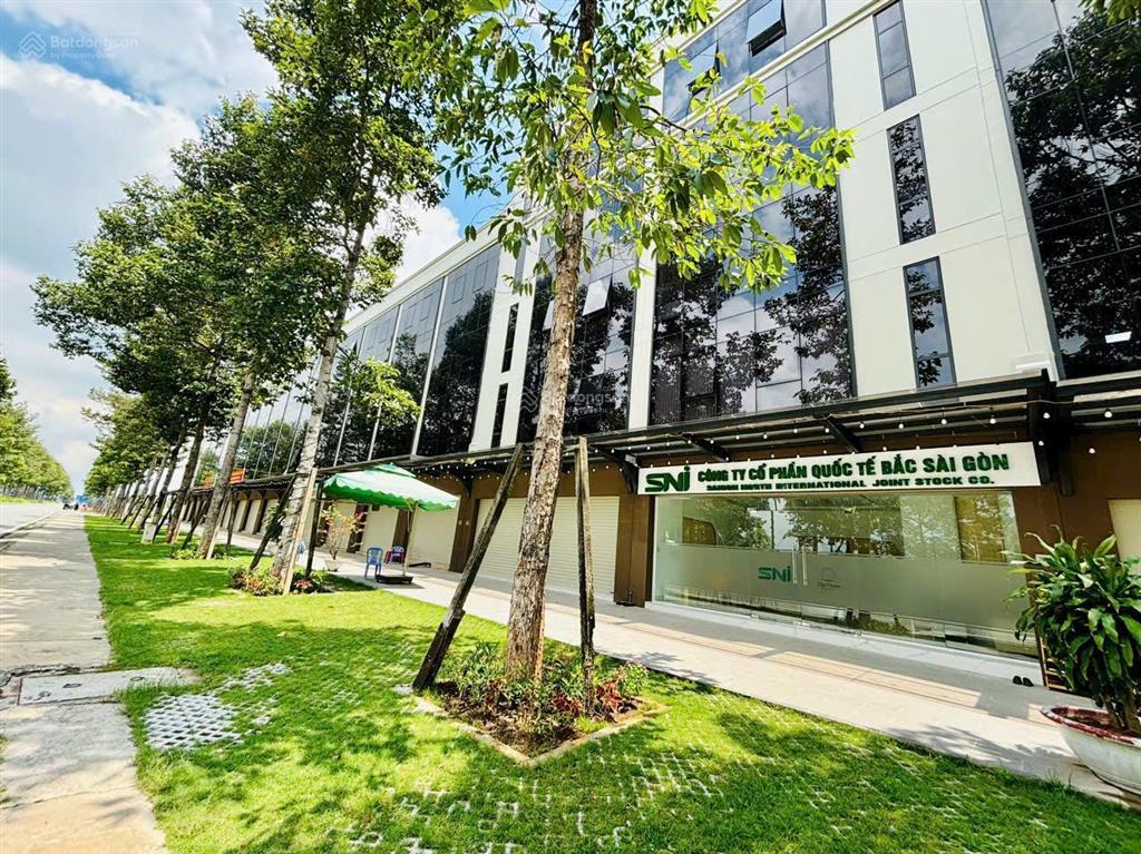 Hàng đầu tư cực tốt, shophouse 2 mặt tiền đường vành đai 4, ngay đh việt đức