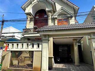 Biệt thự cao cấp, 250m2, phường phú lợi, thủ dầu một, bình dương