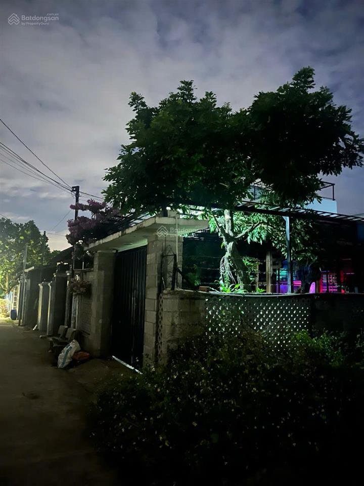 Nhà gỗ 3 gian khu nghỉ dưỡng 6.50m x 34m  phường phú thọ, tdm, gần đường vành đai 3