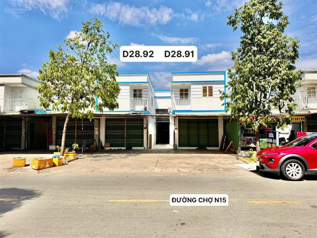 Bán cặp nhà d28.9192 mặt tiền n15 chợ bàu bàng 2 kiot 8 phòng trọ full tc. giá chỉ hơn 4 tỷ
