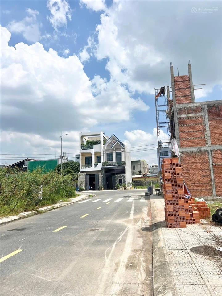 Bán gấp đất 2 mặt tiền view sông khu tdc bình đức 1, p lái thiêu ~ 72m2 full thổ cư giá 3 tỷ 890 tr