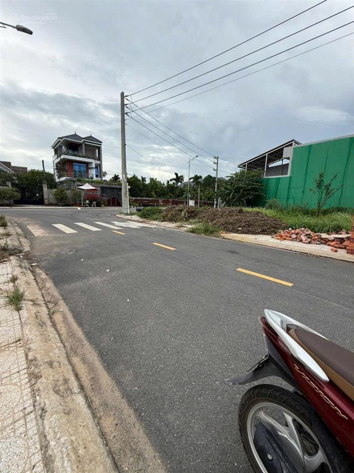 Bán gấp đất 2 mặt tiền view sông khu tdc bình đức 1, p lái thiêu ~ 72m2 full thổ cư giá 3 tỷ 890 tr