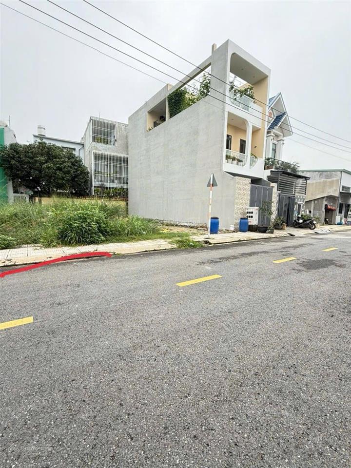 Bán gấp đất 2 mặt tiền view sông khu tdc bình đức 1, p lái thiêu ~ 72m2 full thổ cư giá 3 tỷ 890 tr