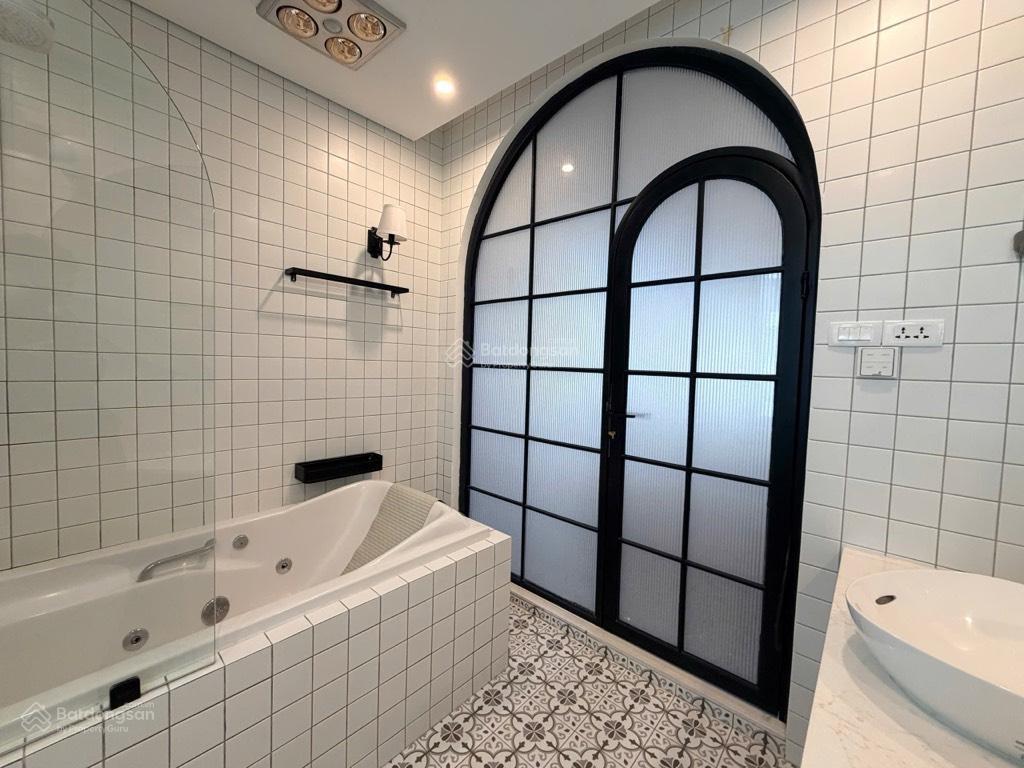 Bán nhà riêng tại âu cơ, nhật tân, tây hồ, hà nội, 18 tỷ, 52m2, giá ưu đãi