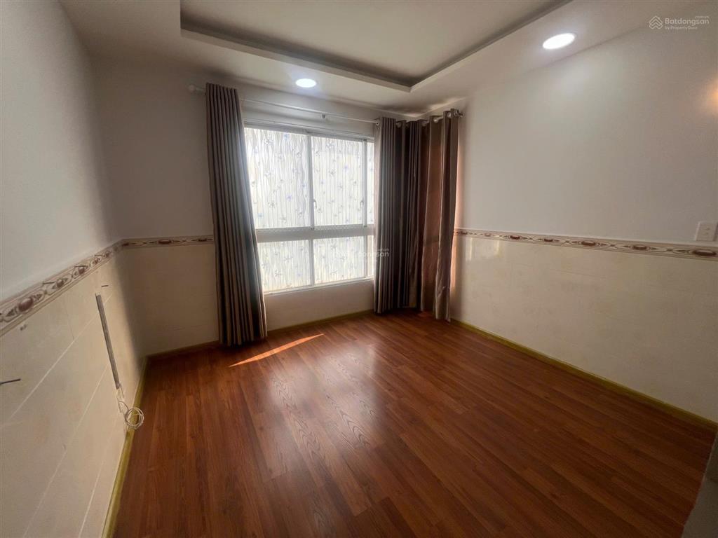 Bán căn hộ thương mại happy city  căn góc 2pn, 2wc  block b  giá 2 tỷ 6 thương lượng