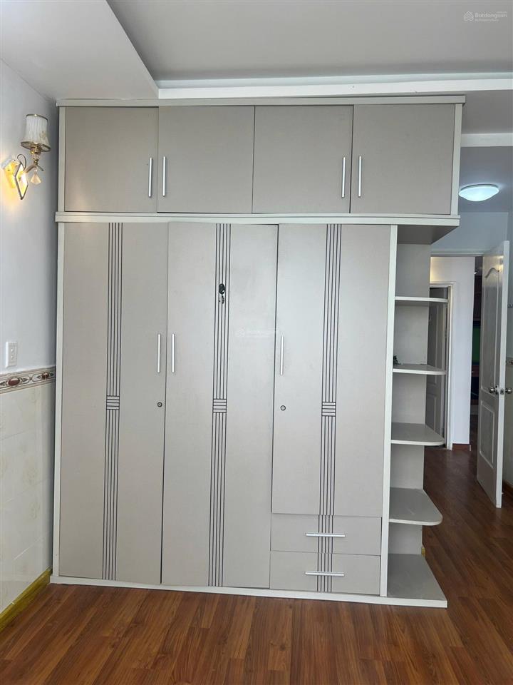 Bán căn hộ thương mại happy city  căn góc 2pn, 2wc  block b  giá 2 tỷ 6 thương lượng