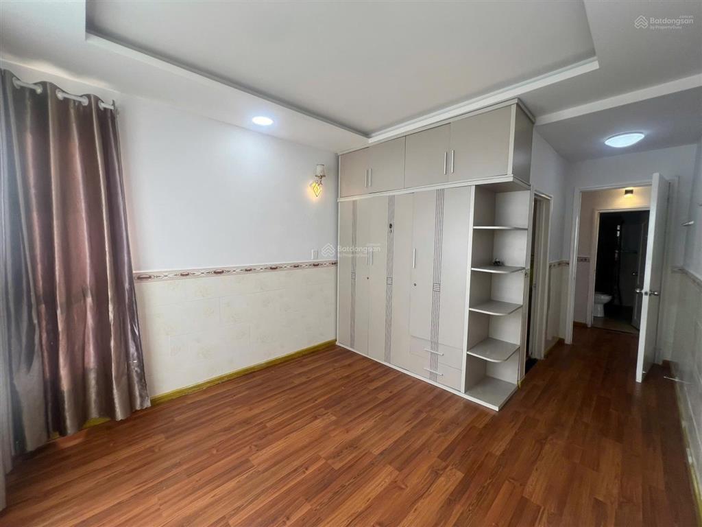 Bán căn hộ thương mại happy city  căn góc 2pn, 2wc  block b  giá 2 tỷ 6 thương lượng