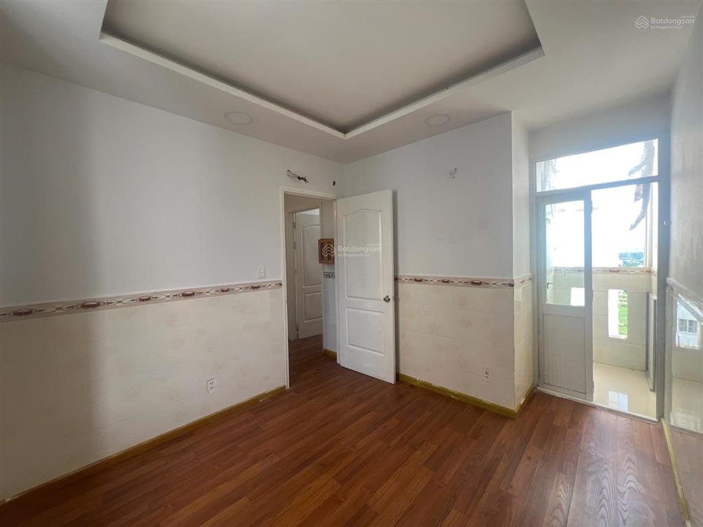 Bán căn hộ thương mại happy city  căn góc 2pn, 2wc  block b  giá 2 tỷ 6 thương lượng