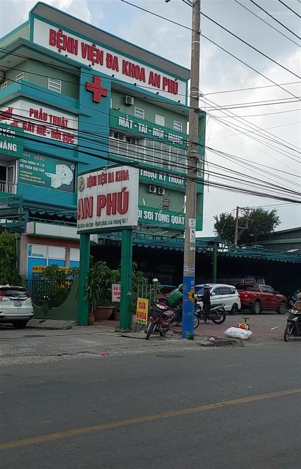 Hạ giá bán nhà lầu mặt tiền kinh doanh đường chính d1 trong kdc giá tốt.