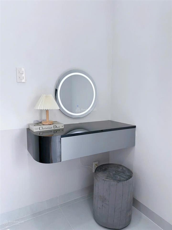 Cho thuê nhà ecolakes mỹ phước 6x20 1 trệt 1 lầu. 4pn 4wc full nội thất mới. 17,5 triệu/tháng