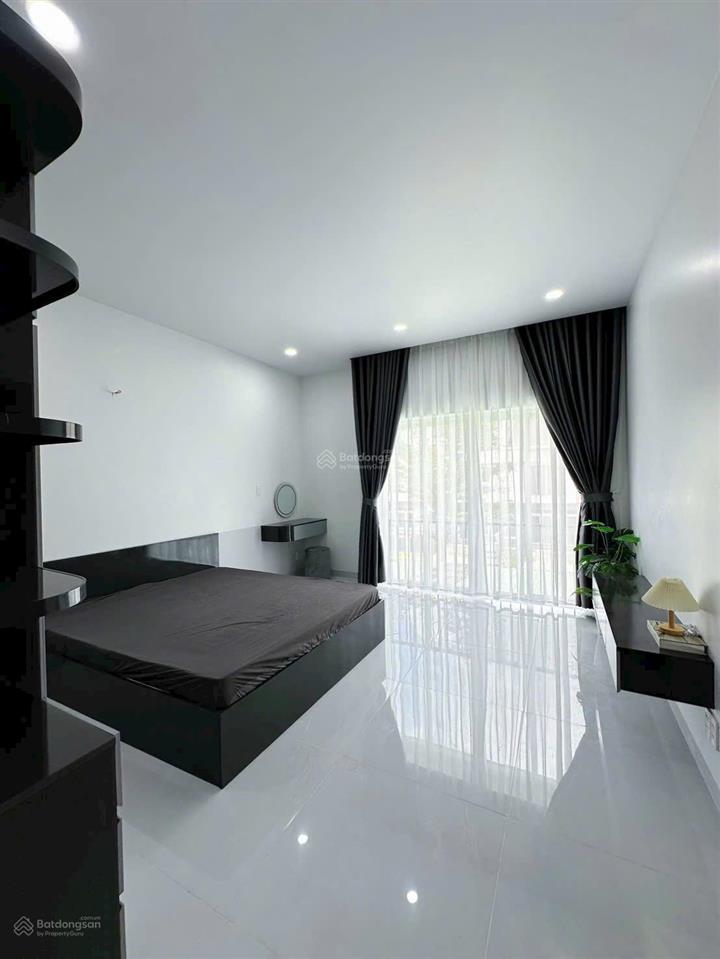Cho thuê nhà ecolakes mỹ phước 6x20 1 trệt 1 lầu. 4pn 4wc full nội thất mới. 17,5 triệu/tháng