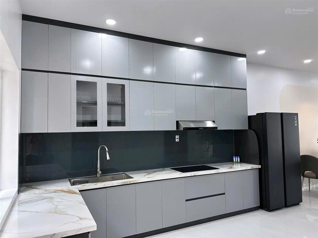 Cho thuê nhà ecolakes mỹ phước 6x20 1 trệt 1 lầu. 4pn 4wc full nội thất mới. 17,5 triệu/tháng