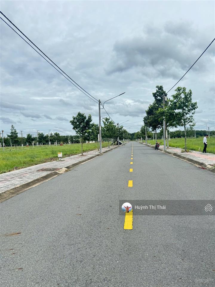 Chủ kẹt tiền bán gấp lô đất kdc nam long 3 bình dương