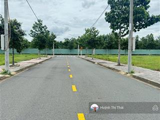 Chủ kẹt tiền bán gấp lô đất kdc nam long 3 bình dương