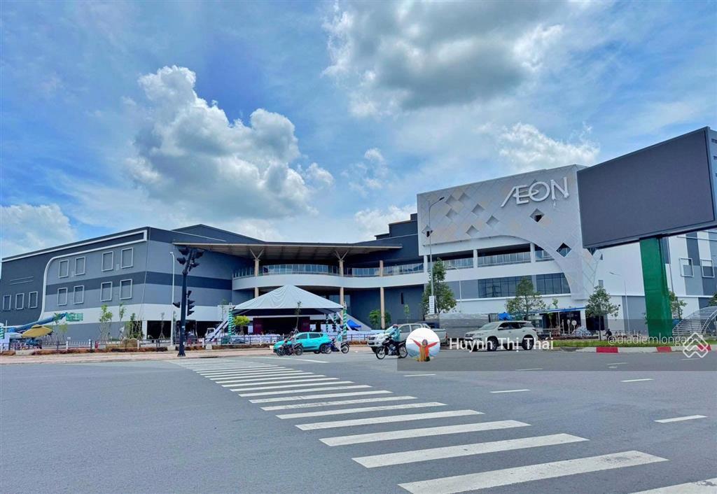 Chủ ngộp lắm rồi bán nhanh lô đất 106m2 thổ, sổ sẵn, ngay phường 6, tân an cách aeon 3 phút