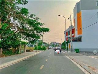 Chính chủ cần bán lô đất mt hồ tri tân cách trường mầm non song ngữ star chưa tới 100m