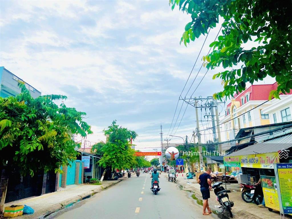 Chính chủ lô đất gửi bán gấp lô ở thủ thừa long an