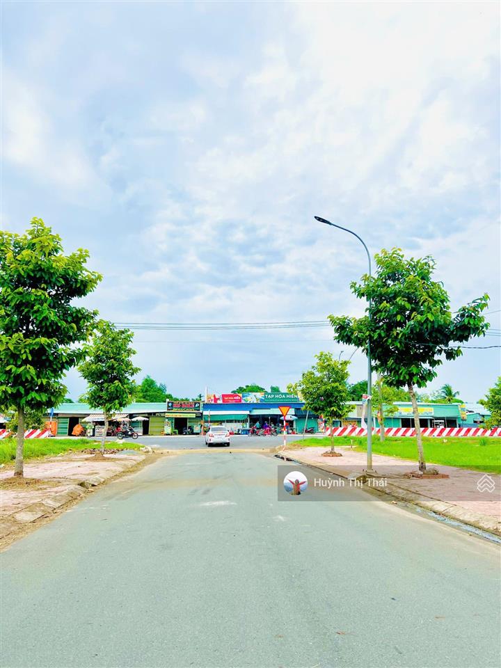 Chính chủ lô đất gửi bán gấp lô ở thủ thừa long an