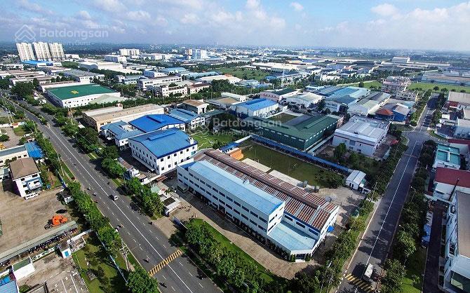 Cần bán lô đất hai mặt tiền trong khu công nghiệp tây ninh