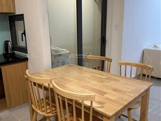 Compassone chánh nghĩa tdmcăn góc độc nhất 2pn 77m2 góc có 2 ban công 2 mặt thoáng
có sổ hồng