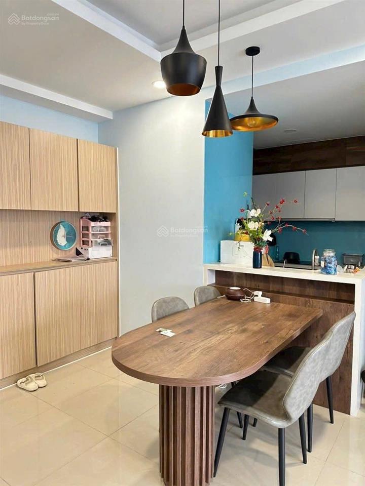 Bán căn hộ the view midori park tp mới 2pn 2wc 61m2 giá 2.3tỷ bao thuế phí