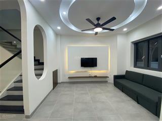 Cho thuê biệt cho thuê biệt thự suncasa central dt 250m2 đầy đủ nội thất giá 25 triệu/tháng 4pn 4wc