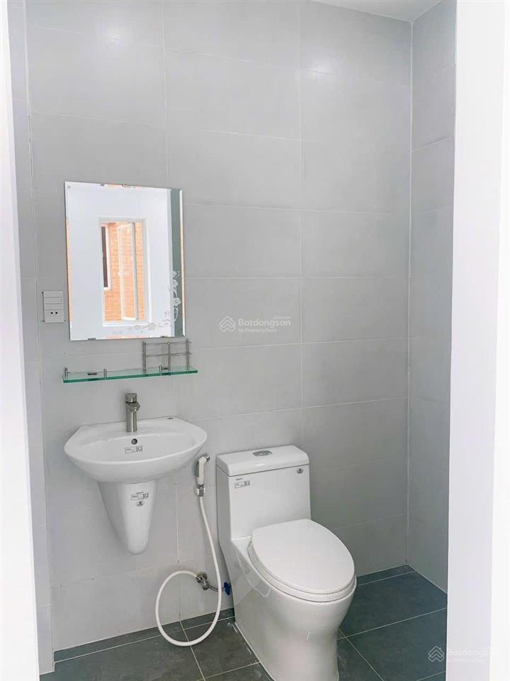 Bán nhà 1 trệt 2 lầu suncasa hoà phú dt 5x16 nhà thô giá 3 tỷ sổ hồng riêng