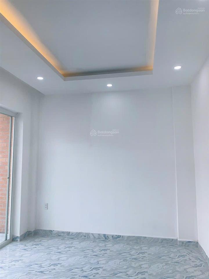 Bán nhà 1 trệt 2 lầu suncasa hoà phú dt 5x16 nhà thô giá 3 tỷ sổ hồng riêng