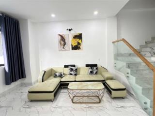 Cho thuê nhà phố sun casa central tp mới, nhà 3 tầng, 157m2 nhà 3 phòng ngủ 4 wc, full nội thất