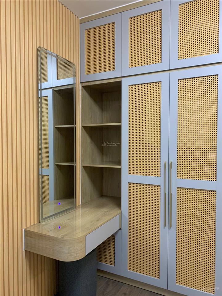 Bán căn hộ sora 2 tp mới 2pn 2wc 80m2 đầy đủ nội thất ban công rộng rãi giá chỉ 3.9tỷ bao thuế phí