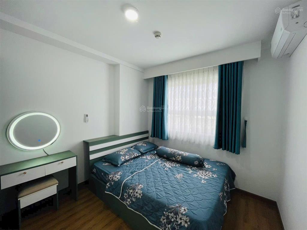 Bán căn hộ the view tp mới 3pn 2wc 74m2 đầy đủ nội thất giá tốt 2.6tỷ full thuế phí