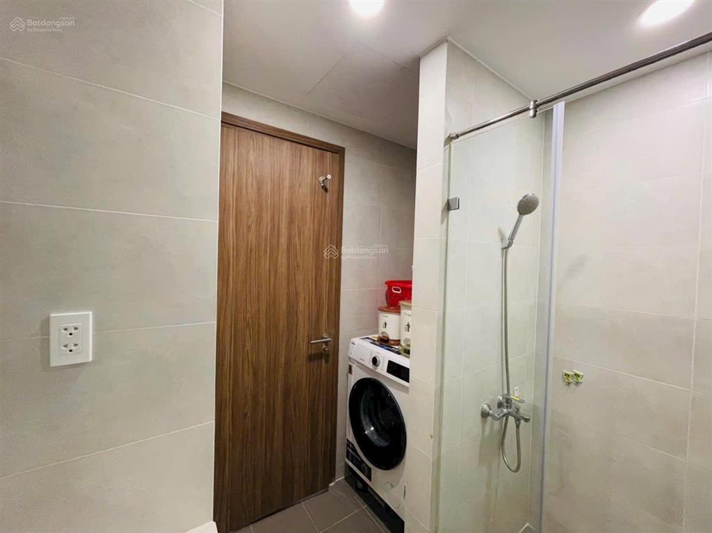 Bán căn hộ the view tp mới 3pn 2wc 74m2 đầy đủ nội thất giá tốt 2.6tỷ full thuế phí