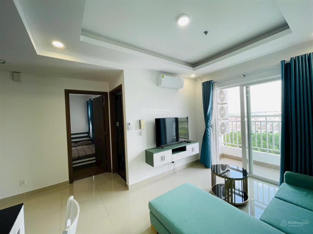 Bán căn hộ the view tp mới 3pn 2wc 74m2 đầy đủ nội thất giá tốt 2.6tỷ full thuế phí