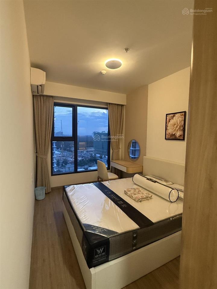 Cho thuê the glory tp mới 2pn  2wc  82m2 view hồ bơi giá thuê 20tr/tháng (bao gồm phí quản lý)