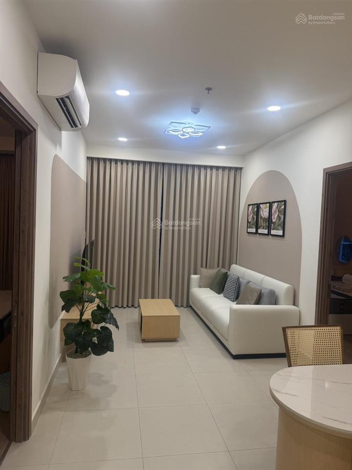 Cho thuê the glory tp mới 2pn  2wc  82m2 view hồ bơi giá thuê 20tr/tháng (bao gồm phí quản lý)
