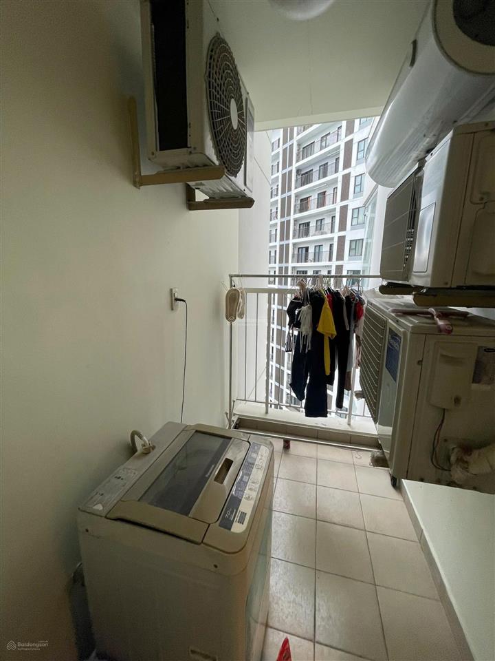 Bán căn hộ sora 1 2pn 2wc full nội thất  tầng cao sổ sẵn giá 2.8 tỷ bao thuế phí